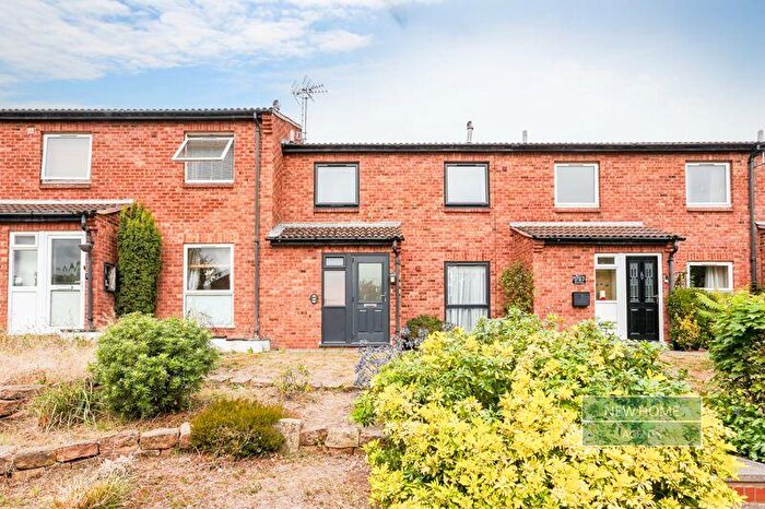 3 Bedroom Terraced House For Sale In Hutton Close, Beeston, Nottingham, NG9