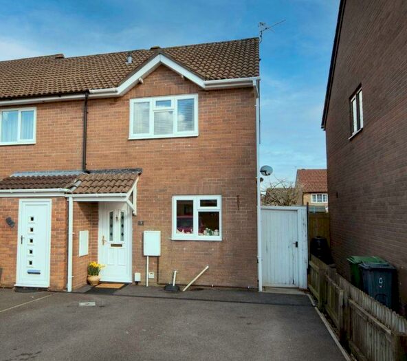 2 Bedroom End Of Terrace House To Rent In Ambergate Drive, Pontprennau, Cardiff, CF23