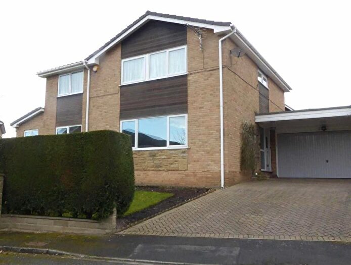 5 Bedroom Detached House To Rent In Birch Grove, Batley, West Yorkshire, WF17