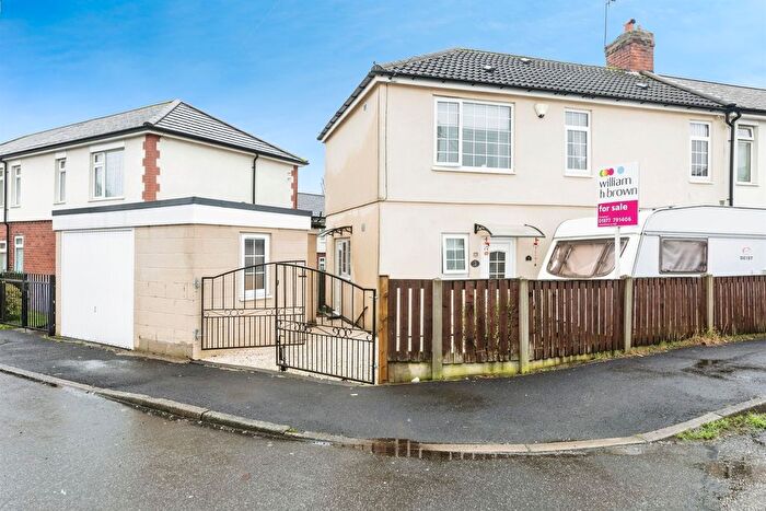 3 Bedroom Semi Detached House For Sale In Brettegate, Hemsworth, Pontefract, WF9