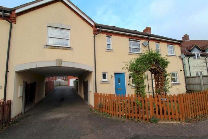 3 Bedroom Link Detached House To Rent In School Lane, Lower Cambourne, Cambridge, Cambridgeshire, CB23