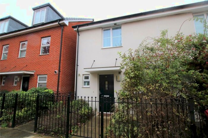 2 Bedroom Terraced House To Rent In Havergate Way, Reading, Berkshire, RG2