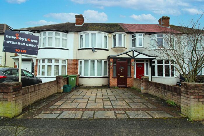 3 Bedroom House To Rent In Chertsey Drive, Cheam, Sutton, SM3