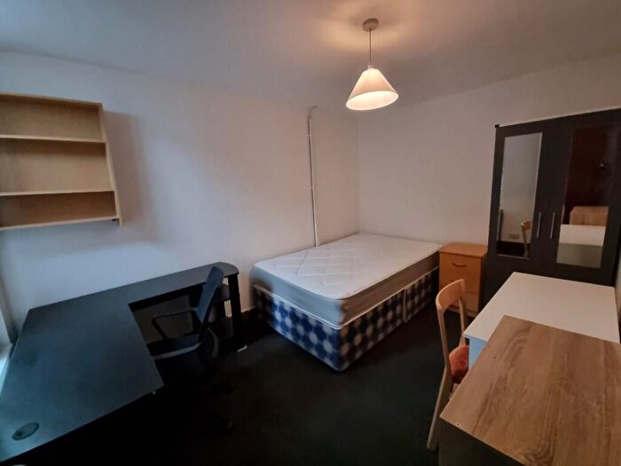 1 Bedroom Terraced House To Rent In Dawlish Road, Birmingham, B29