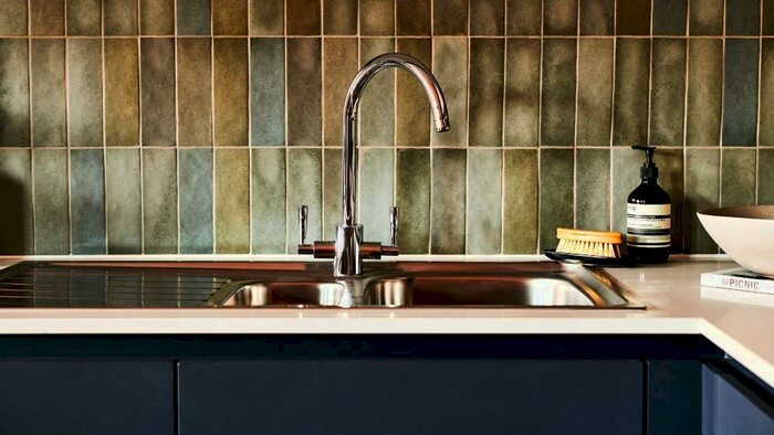 2 Bedroom Apartment To Rent In Park Lane, Wembley, Middlesex, HA9