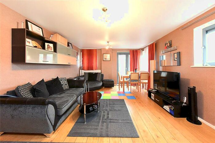 2 Bedroom Flat To Rent In Bailey House, Berber Parade, SE18