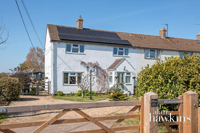 3 Bedroom End Of Terrace House For Sale In St. James, Dauntsey, SN15