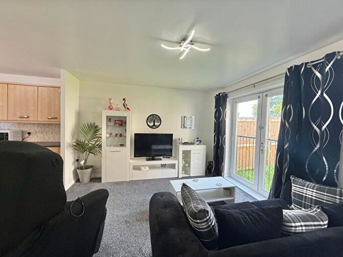 2 Bedroom Flat For Sale In Raleigh House, Thursby Walk, Exeter, EX4