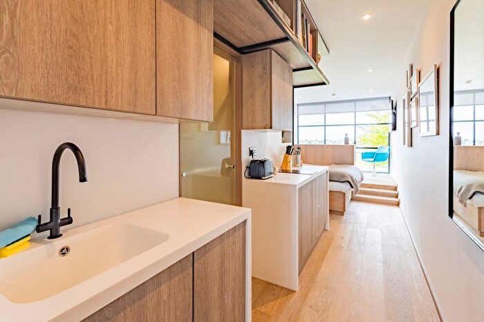 Studio To Rent In Kilrymont Road, St Andrews, Fife, KY16