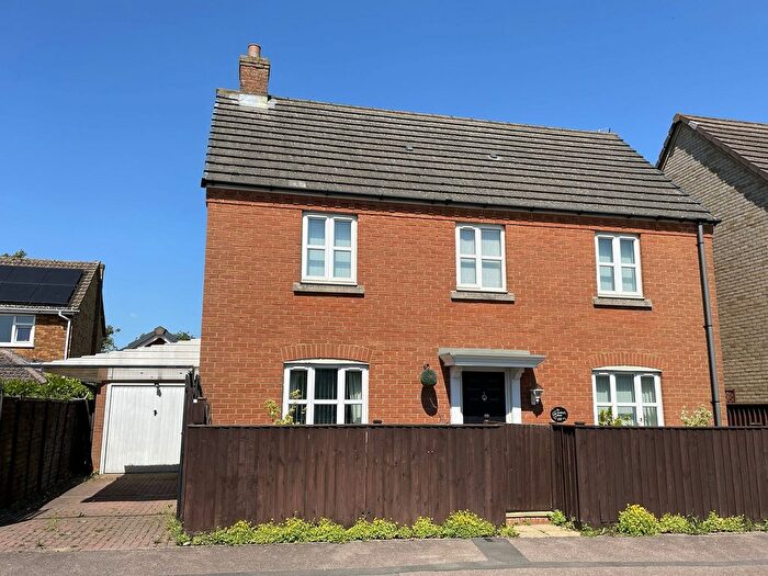 3 Bedroom Detached House For Sale In Crawley Road, Cranfield, Bedford, Bedfordshire., MK43