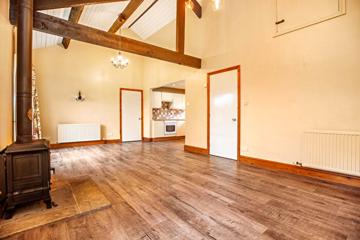 2 Bedroom Barn Conversion For Sale In Limefield Cottages, Farleton, LA6