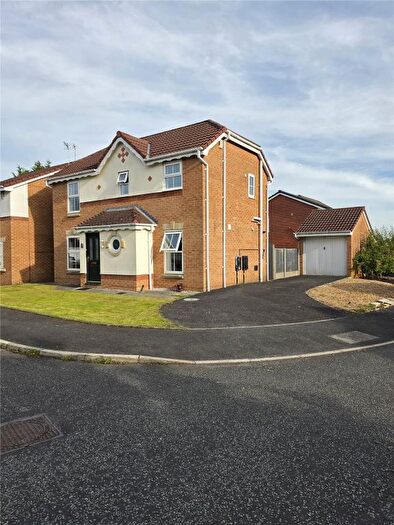 3 Bedroom Detached House For Sale In Hazelhurst Drive, Gladewood, Middleton, Manchester, M24