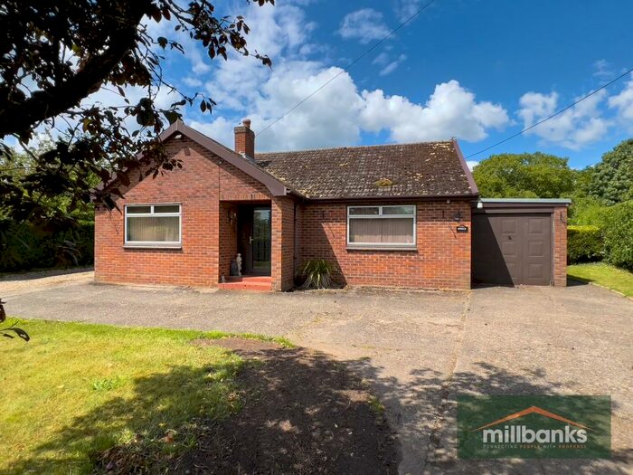 2 Bedroom Detached Bungalow For Sale In Attleborough Road, Rocklands All Saints, NR17
