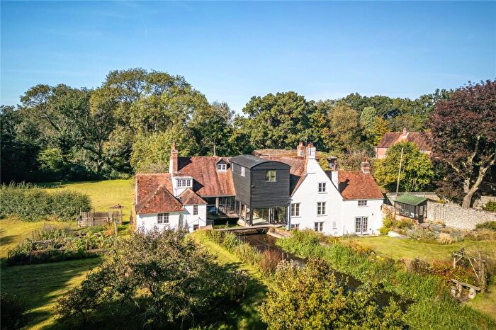 5 Bedroom Equestrian Facility For Sale In Netherhill, Botley, Southampton, Hampshire, SO32