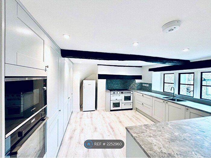 4 Bedroom Semi-Detached House To Rent In Brook Farm, Westerleigh, Bristol, BS37