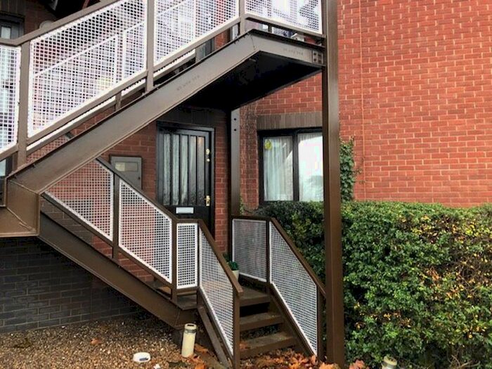 1 Bedroom Flat To Rent In Hillside Terrace, Meadow Road, Kettering, NN16