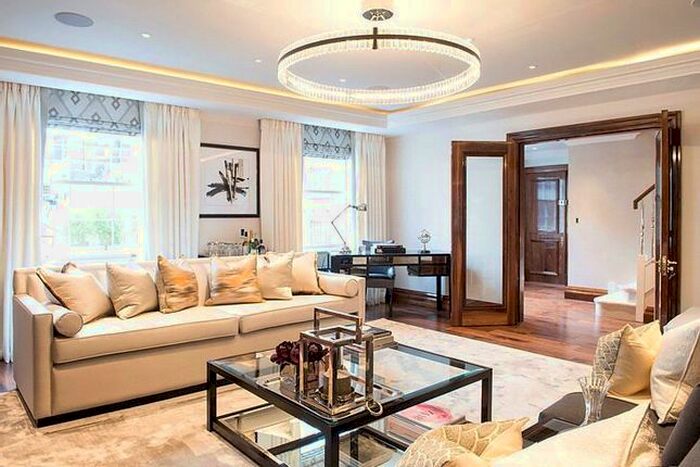 2 Bedroom Flat To Rent In Grosvenor Hill, Mayfair, London, W1K