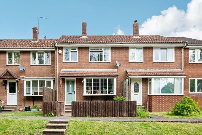 3 Bedroom Terraced House For Sale In Dorchester Road, Stratton, DT2