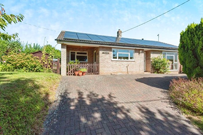 3 Bedroom Detached Bungalow For Sale In Upper Street, Baylham, Ipswich, IP6
