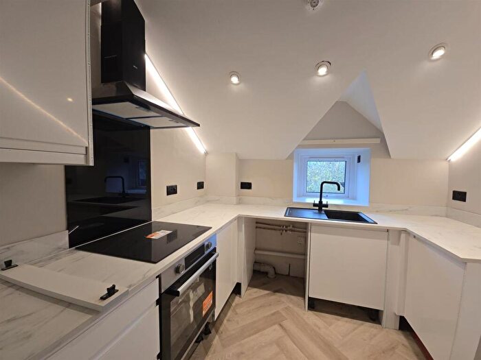 1 Bedroom Apartment To Rent In Flat, Trefriw, LL27