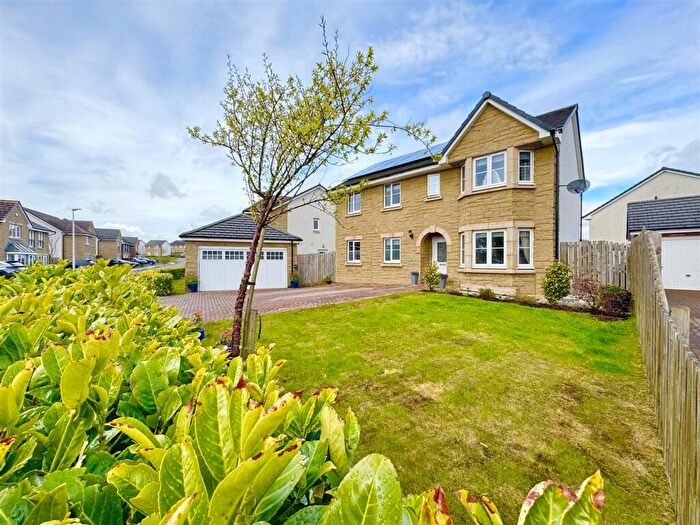 4 Bedroom Detached House For Sale In Harrowslaw Drive, Hamilton, ML3