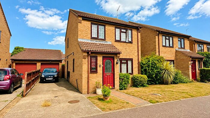 3 Bedroom Detached House For Sale In Wavring Avenue, Kirby Cross, CO13