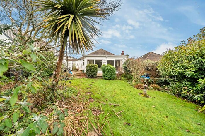 2 Bedroom Bungalow For Sale In Shelley Road, Thornhill Park, Southampton, Hampshire, SO19