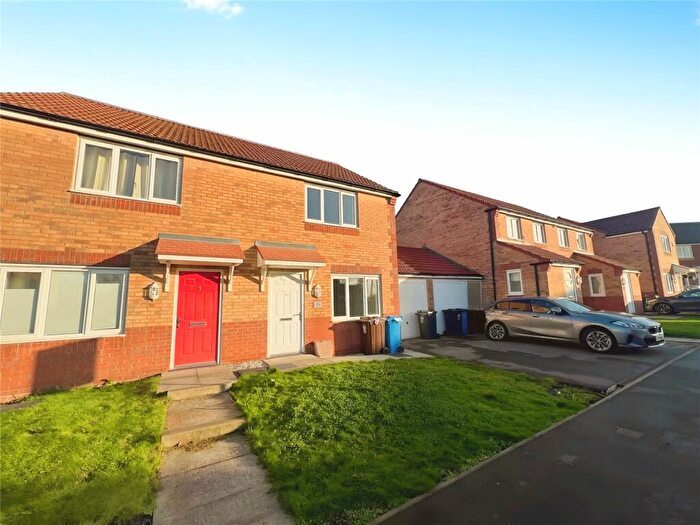 2 Bedroom Semi-Detached House To Rent In Yarlside Close, Sheffield, South Yorkshire, S5