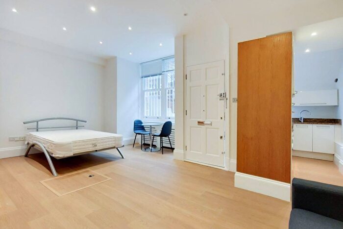 Studio To Rent In Draycott Place, Sloane Square, London, SW3