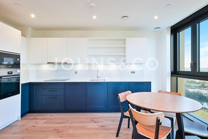 2 Bedroom Flat To Rent In Menara Point, Twelve Trees Park, London, E16