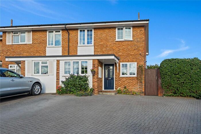 3 Bedroom Semi Detached House For Sale In Grennell Road, Sutton, SM1