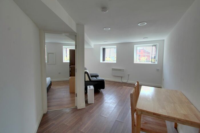 1 Bedroom Flat To Rent In Upper Bond Street, Hinckley, LE10