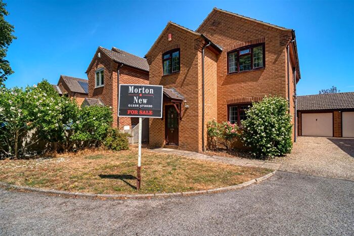 4 Bedroom Detached House For Sale In Jarvis Way, Stalbridge, Sturminster Newton, DT10