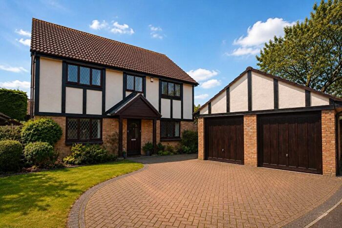 4 Bedroom Detached House For Sale In Caversham Drive, Nailsea, BS48