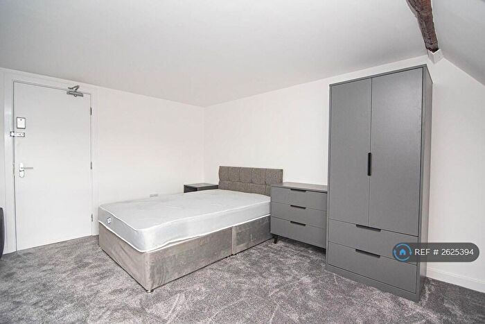 1 Bedroom Flat To Rent In Nether Hall, Doncaster, DN1