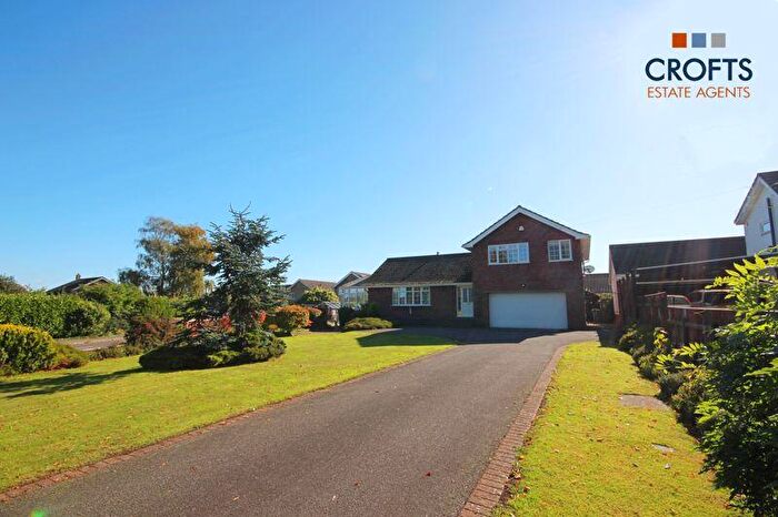 4 Bedroom Detached House For Sale In Riby Road, Keelby, DN41