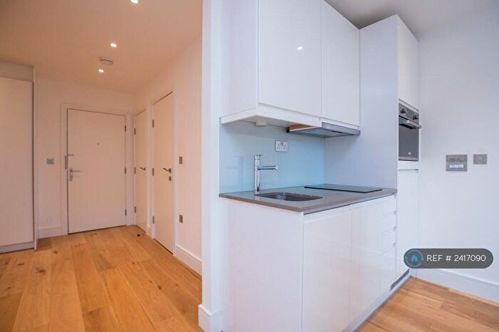 1 Bedroom Flat To Rent In High Street, Slough, SL1