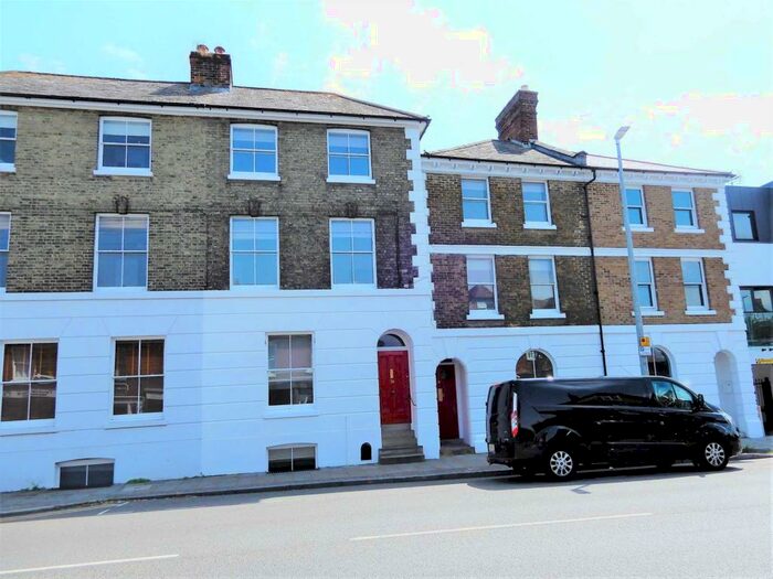 4 Bedroom Terraced House To Rent In Wincheap, Canterbury, CT1