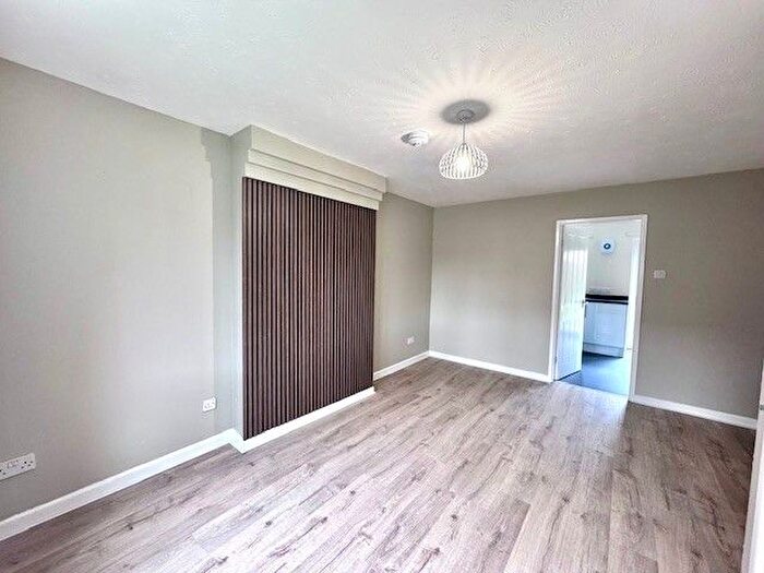 3 Bedroom Property To Rent In Sevenoaks Drive, Bolton, BL3