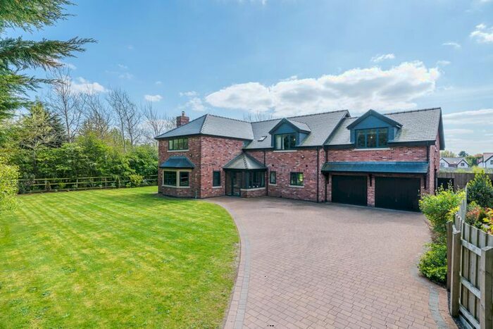 4 Bedroom Detached House To Rent In Mill Brook Court, Aughton, Ormskirk, L39