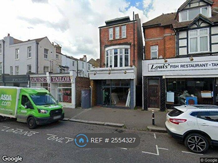 3 Bedroom Maisonette To Rent In Sea Road, Bexhill-On-Sea, TN40