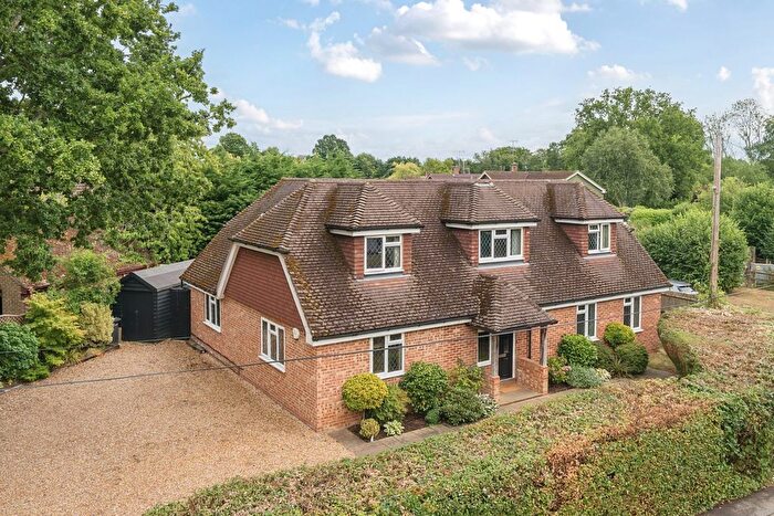 4 Bedroom Detached House For Sale In Elstead, Godalming, Surrey, GU8