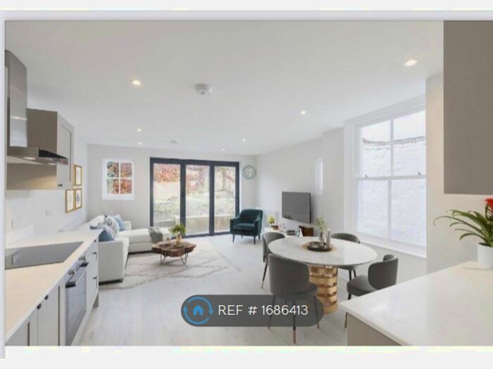 2 Bedroom Flat To Rent In Porthall Road, Brighton, BN1