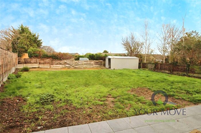 5 Bedroom Semi-detached House To Rent In Heronscroft, Bedford, Bedfordshire, MK41