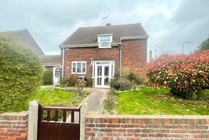 4 Bedroom Detached House To Rent In Yoakley Square, Margate, CT9