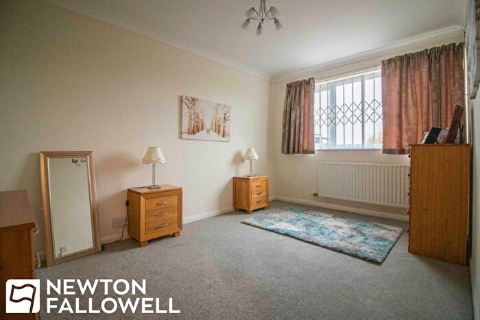 2 Bedroom Bungalow For Sale In Little Walk, East Stockwith, DN21