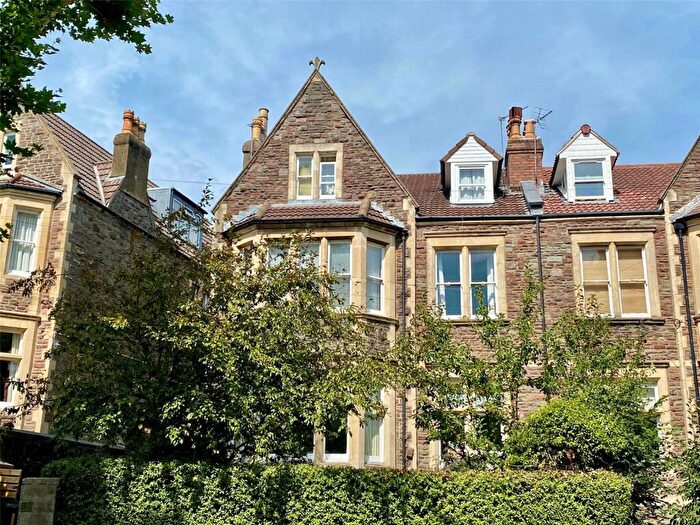 2 Bedroom Apartment For Sale In Clarendon Road, Redland, Bristol, BS6