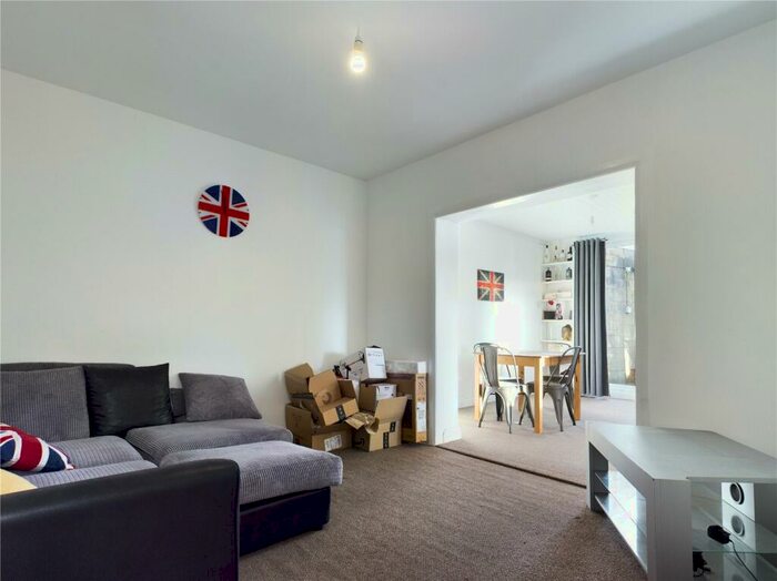 4 Bedroom Terraced House To Rent In Bevendean Crescent, Brighton, East Sussex, BN2