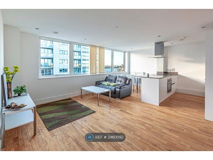 2 Bedroom Flat To Rent In Dowells Street, London, SE10