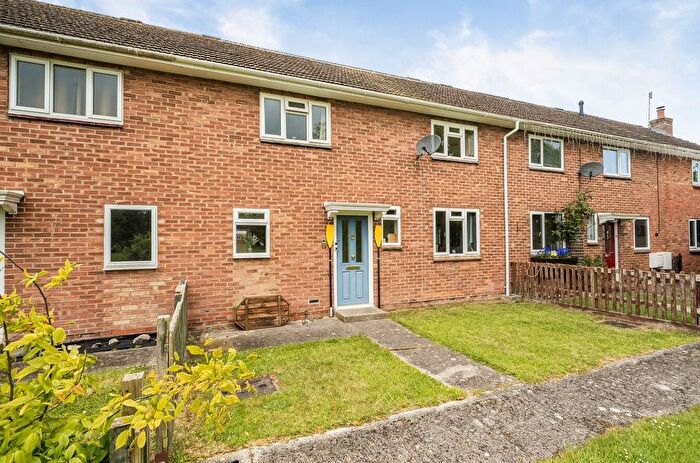 3 Bedroom Terraced House For Sale In Thorney Park, Wroughton, Swindon, SN4
